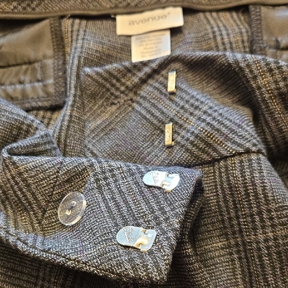 Avenue Women's Blue/Charcoal Plaid Dress Pants - Picture 7 of 12